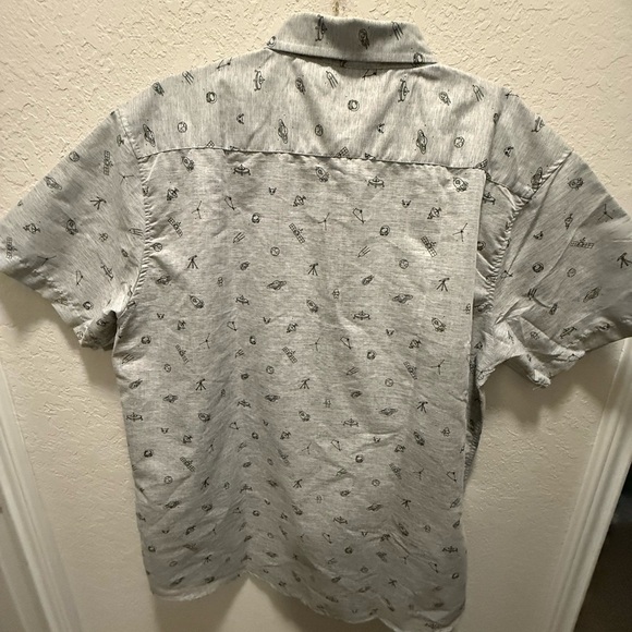 MoLokai Gray Casual Button Down Shirt Modern Style size XL spaceship outer space - Picture 2 of 8